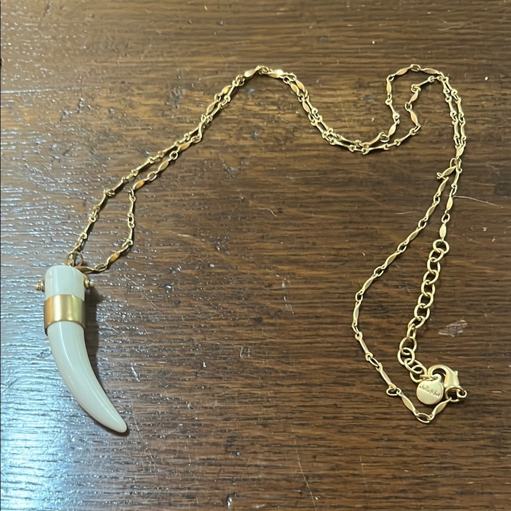 Stella & Dot Gold and Cream Tusk Necklace